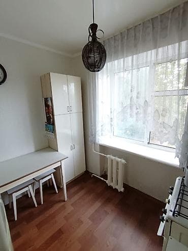 osh flat: 2 комнаты, 43 м², Политех Хрущевка, 3 этаж, Косметический ремонт — 10