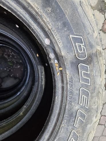 27565 r17 зима: Шины 275 / 65 / R 17, Б/у, Комплект, Внедорожные (АТ/МТ), Bridgestone — 3