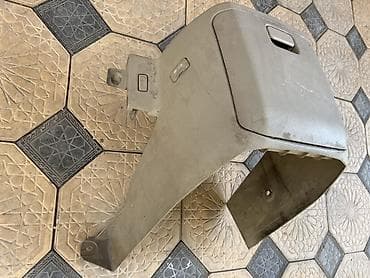 салон на гольф 4: Средний бардачок Ipsum Для моделей: 2002г.в - 2008г.в Бардачок — 4