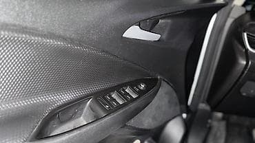 авто опел: Chevrolet Onix: 2020 г., 1.2 л, Автомат, Бензин, Седан — 6