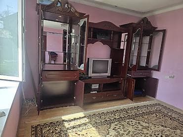 coffee table: Стенка-шкаф, Тип стенки-шкафа: Модульная, Для зала, Б/у, Особенности: С отделением под телевизор — 2