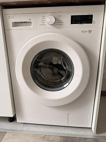 Мало пользовались,почти новый.Стиральная машина LG с фронтальной
