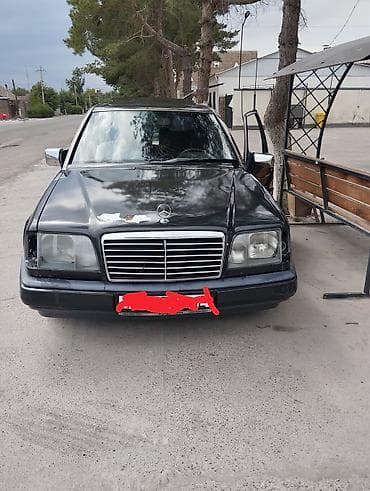 range over: Mercedes-Benz W124, седан, темно-серый цвет. Основные особенности: - — 8