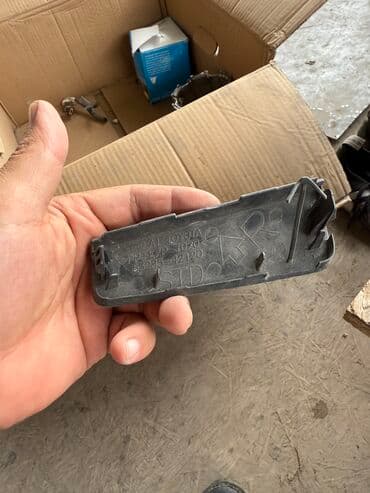 запчасти на тойота калдина в бишкеке: Заглушка бампера Передний Toyota, Б/у, Оригинал — 2