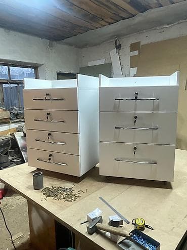 inversion stol: Мебель на заказ, Спальня, Парта, Полка, Буфетница — 9