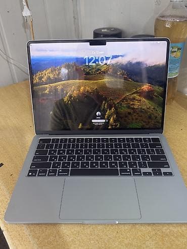 Техника и электроника: MacBook Air 13" (2025) на чипе Apple M4 Характеристики: - Экран — 3