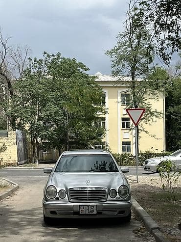 Mercedes-Benz E-Class: 1997 г., 3.2 л, Автомат, Бензин, Седан — 2