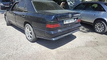 range over: Mercedes-Benz W124: 1987 г., 2.3 л, Механика, Бензин, Седан — 3
