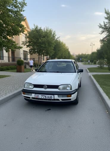 набор ключей для автомобиля б у: Volkswagen Golf: 1994 г., 1.6 л, Механика, Бензиновая, Хэтчбэк — 1