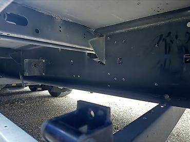 кемпинг дом на колесах: Прицеп, Krone, Тентованный — 5