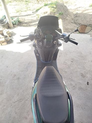 руль на скутер: Скутер/мопед с ветровым стеклом и приборной панелью. Эргономичное — 1