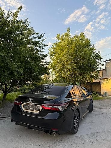Унаа сатуу: Toyota Camry: 2021 г., 2.5 л, Автомат, Бензин, Седан — 4