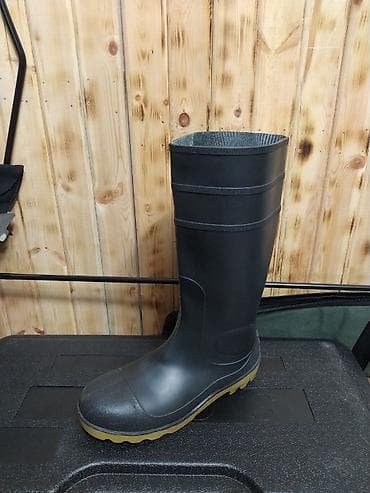 Мужская обувь: Сапоги ПВХ с металлическим подноском Удобные сапоги из прочного ПВХ с — 1