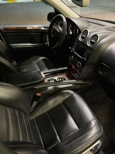 авто кондицонер: Mercedes-Benz ML-Class AMG: 2008 г., 6.3 л, Автомат, Бензин, Внедорожник — 9