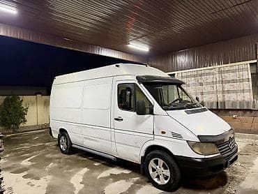 mers e63: Легкий грузовик, Mercedes-Benz, Стандарт, 3 т, Б/у — 1