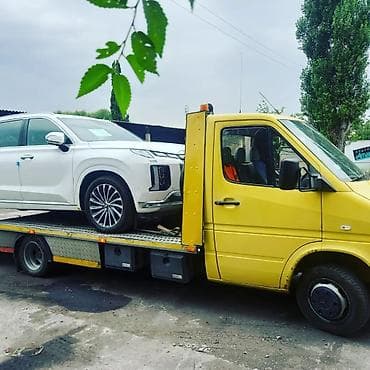 tayota funcargo: Эвакуатор, Mercedes-Benz, 1998 г., Ломаная — 1