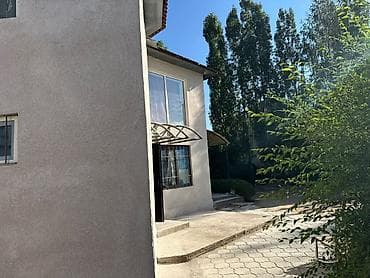 домики афрейм: Продается 2х этажный коттедж, 186м кв., участок 6 соток (по факту 10) — 9
