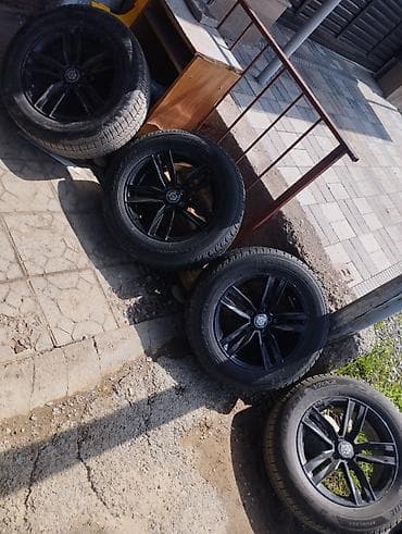 кузов портер 1: Колеса в сборе 215 / 60 / R 16, Зима, Комплект, Литые, отверстий - 5 — 5