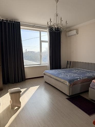 дом на калеса: Продаётся жилой дом с большим навесом и закрытым двором. 170м2 — 10