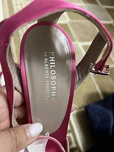 Мужская обувь: PHILOSOPHY di Alberta Ferretti — женские босоножки на высоком каблуке — 5