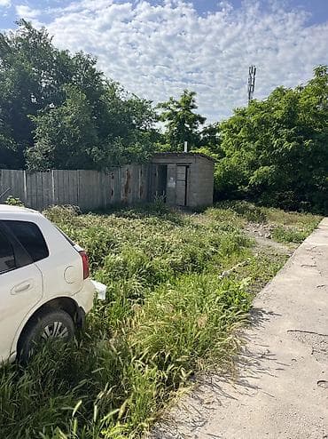 пратитутки ош: 15 м², Без мебели — 3