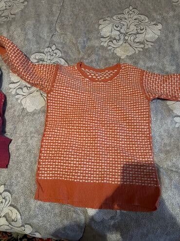 брендовые свитшоты: Свитшот, Б/у, XS, 2XS — 3