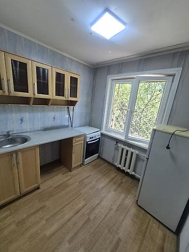 Продажа квартир: 2 комнаты, 43 м², 9 мкр 104 серия, 4 этаж, Косметический ремонт — 6