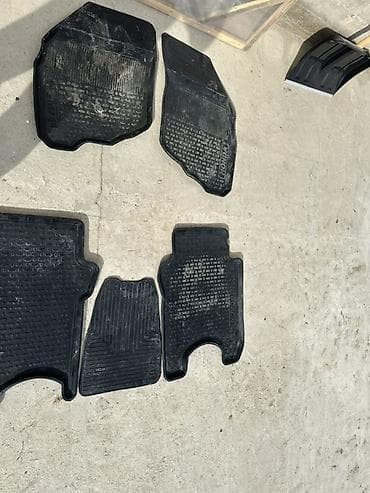 багажник алюминевый: Родные Резиновые Полики Для салона Honda, цвет - Черный, Б/у, Самовывоз — 6