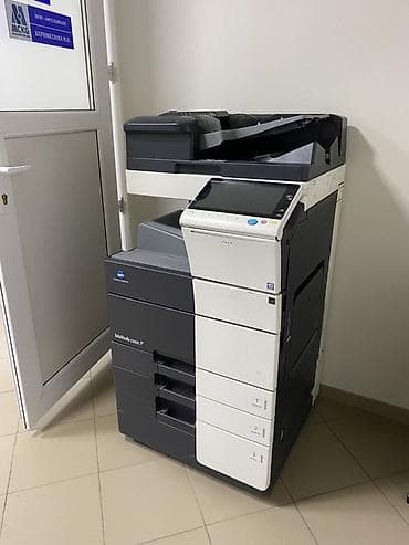 Продается принтер на запчасти 
Konica minolta 
Bizhub c558