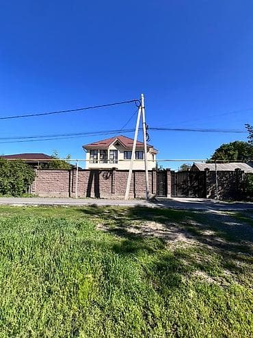🔥 Срочно! Продаётся большой дом в центре Ново-Покровки 📍 Центр — 3