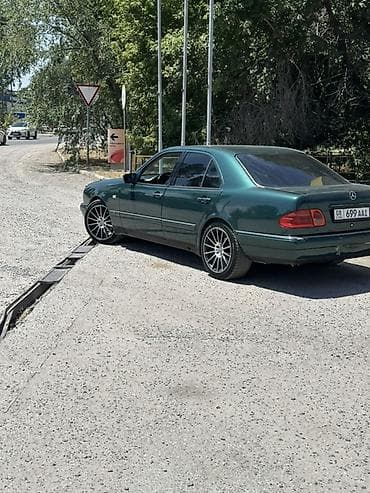 Транспорт: Mercedes-Benz E-Class: 1998 г., 2.4 л, Автомат, Бензин, Седан — 1
