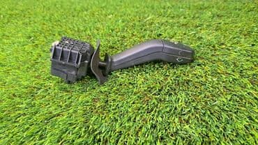 e39: Переключатель поворотов Bmw E39 СЕДАН 2000 (б/у) ​ Марка: Bmw Модель — 5