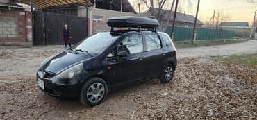 golf plus: Honda Jazz: 2002 г., 1.3 л, Механика, Бензин, Хэтчбэк — 3