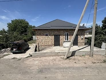 Үйлөрдү сатуу: Маевкадан 4 соток участок сатылат, уйу менен 5 комната + прихошка — 1