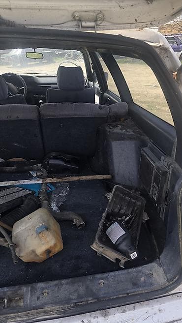 lada 2105: Toyota Camry: 1988 г., 2 л, Ручные, Дизель, Универсал — 7