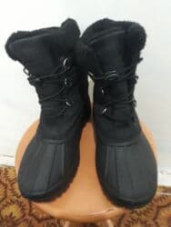 Бекерге берем: Отдам женские,зимние,теплыене промокаемые сапоги. В нормальном — 1