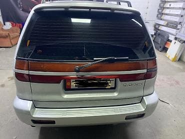 Транспорт: Hyundai Santamo: 2000 г., 2 л, Механика, Газ, Минивэн — 4