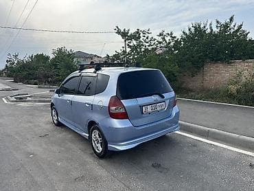 кузов фит: Honda Fit: 2002 г., 1.3 л, Бензин, Хэтчбэк — 3