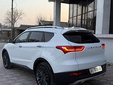 Продажа авто: Jetour X70 Plus: 2023 г., Кроссовер — 10