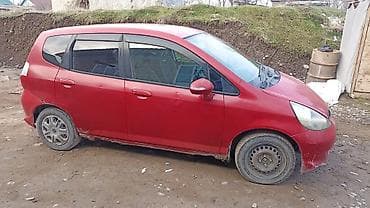 Honda Fit: 2004 г., 1.3 л, Вариатор, Бензин, Хетчбек — 3