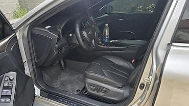 Унаа: Toyota Avalon: 2019 г., 2.5 л, Вариатор, Гибрид, Седан — 6