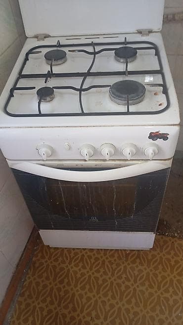 t 4: Газовая плита Indesit с духовкой срочно срочно продается, состояние — 4