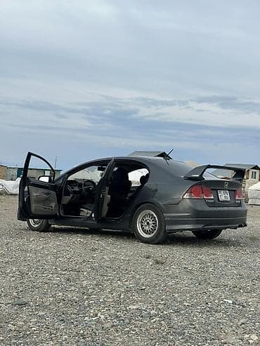 авто бесплатно: Honda Civic: 2007 г., 1.6 л, Автомат, Бензин, Седан — 7