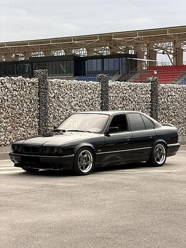 Продажа авто: BMW 5 series: 1994 г., 4.4 л, Механика, Бензин, Седан — 6