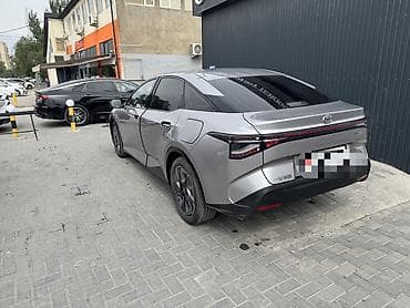 развальный рычаг: Toyota bZ3: 2024 г., 0.1 л, Типтроник, Электромобиль, Седан — 5