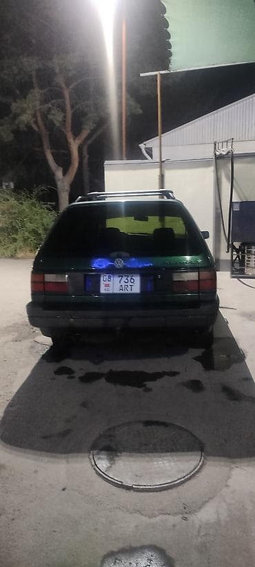 буксир: Volkswagen Passat Variant: 1991 г., 1.8 л, Универсал — 4