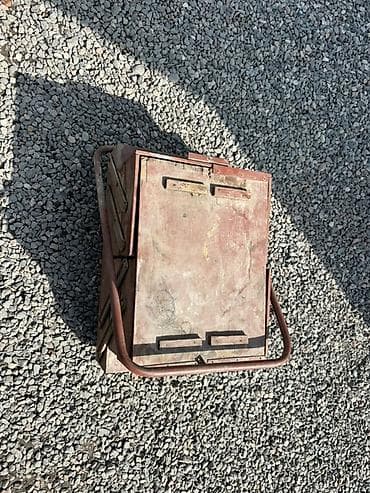 Топоры и колуны: Металлический ящик для инструментов с раскладной “аккордеонной” — 1