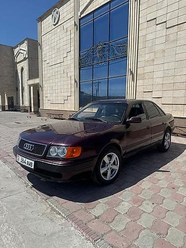 сидения ауди 100: Audi 100: 1992 г., Седан — 6