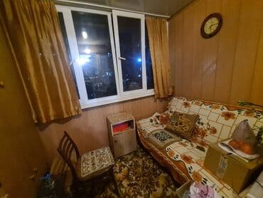 продаю квартиру 4 микрорайон: 1 комната, 32 м², 104 серия, 1 этаж, Евроремонт — 4