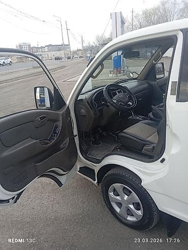 авто для такси: Легкий грузовик, Hyundai, Стандарт, 1,5 т, Б/у — 7
